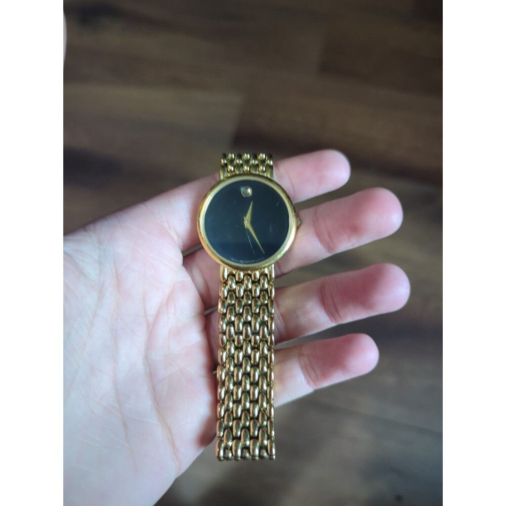 Movado Gold Tone Museum Mens Watch 87-E4-9868 ( DEAD BATTERY)